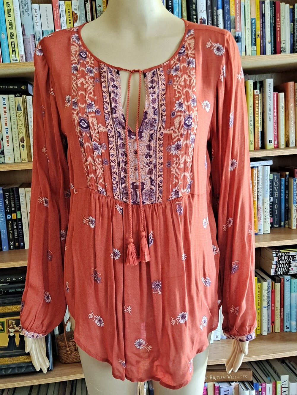 Lucky Brand Floral Boho-Tassel Long-Sleeve Emboidered Peasant Top